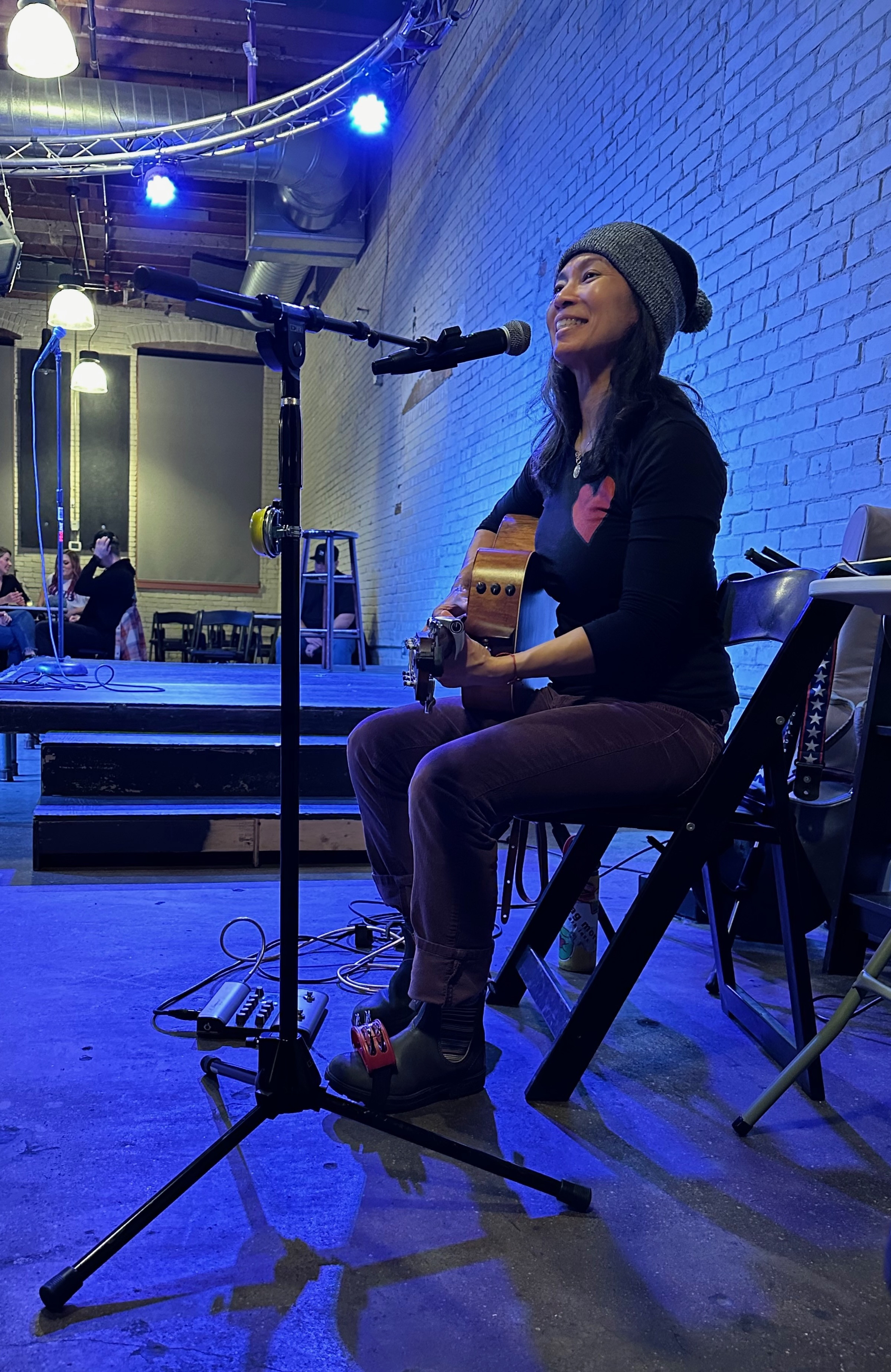 Jean performing