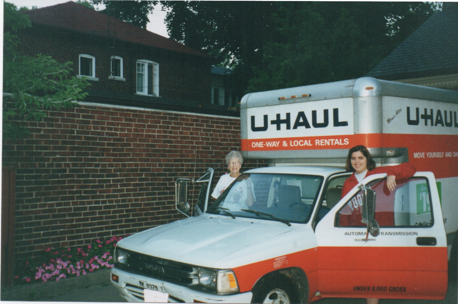 Julie vieira ihm with Margaret Brennan IHM setting out from Toronto to Washington DC to enter the convent and begin her journey as an IHM Sister